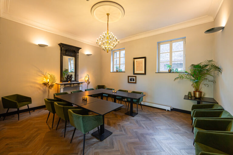 2025-01-03_KE-Kamers_ROCKATEER_Vergaderzaal_Klein-002