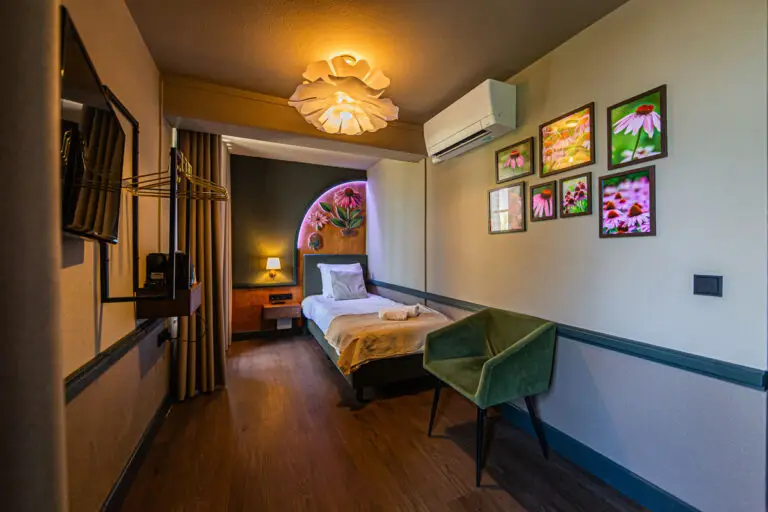 2025-03-28_KE_Kamers&Omgeving_ROCKATEER-024